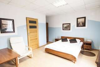 Отель Motel Te Klimaty Челядзь Улучшенный двухместный номер с 1 кроватью-1